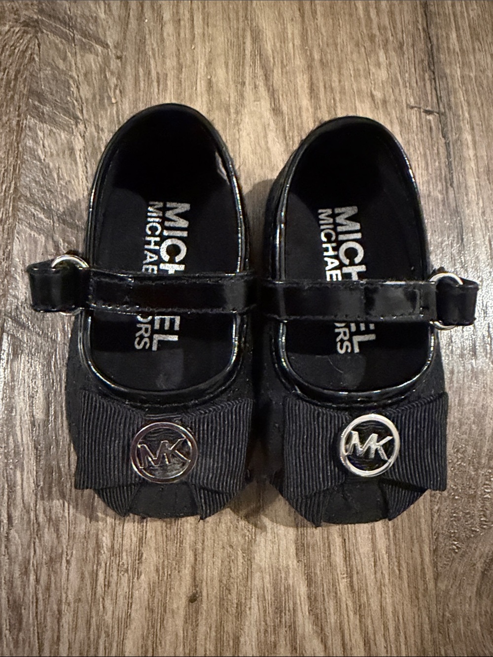 Michael Kors Black Patent Girls' Mary Jane Flats with Logo Bow